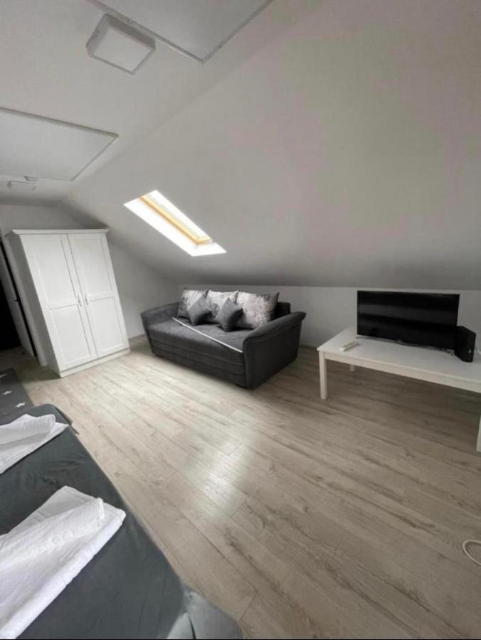 Apartelim Mînăstirea Humorului 外观 照片